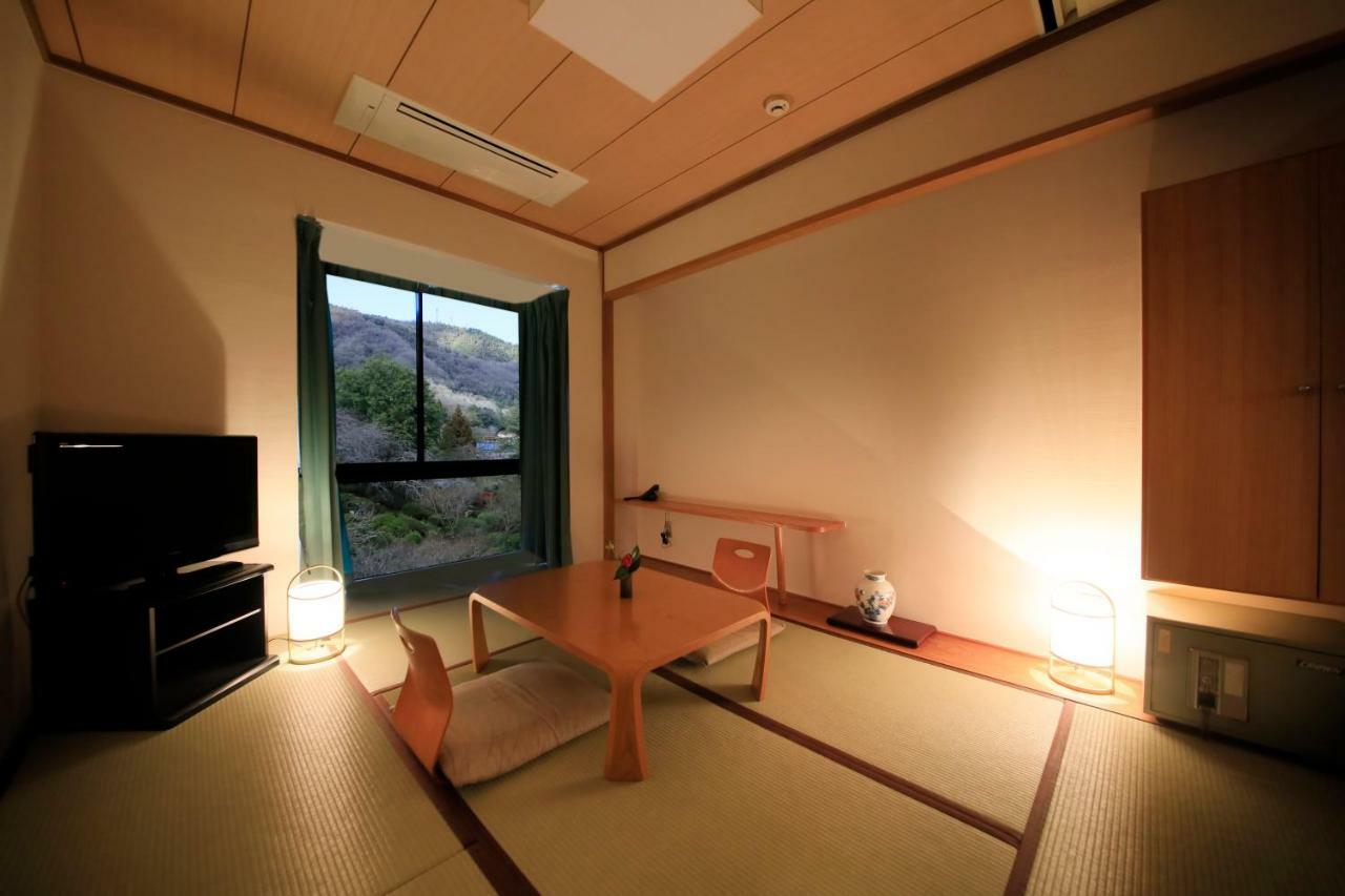 Hotel Kamogawaso Takehara Exterior photo